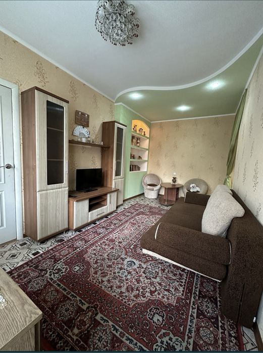 Продам 2-х комн.кв+ сарай с погребом и палисадник