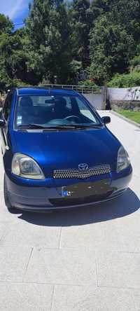 Vendo carro Toyota Yaris d4d ano 2003 motor 1400