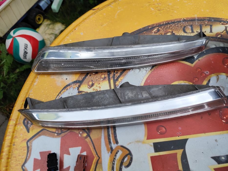 Lampka postojowka peugeot 807