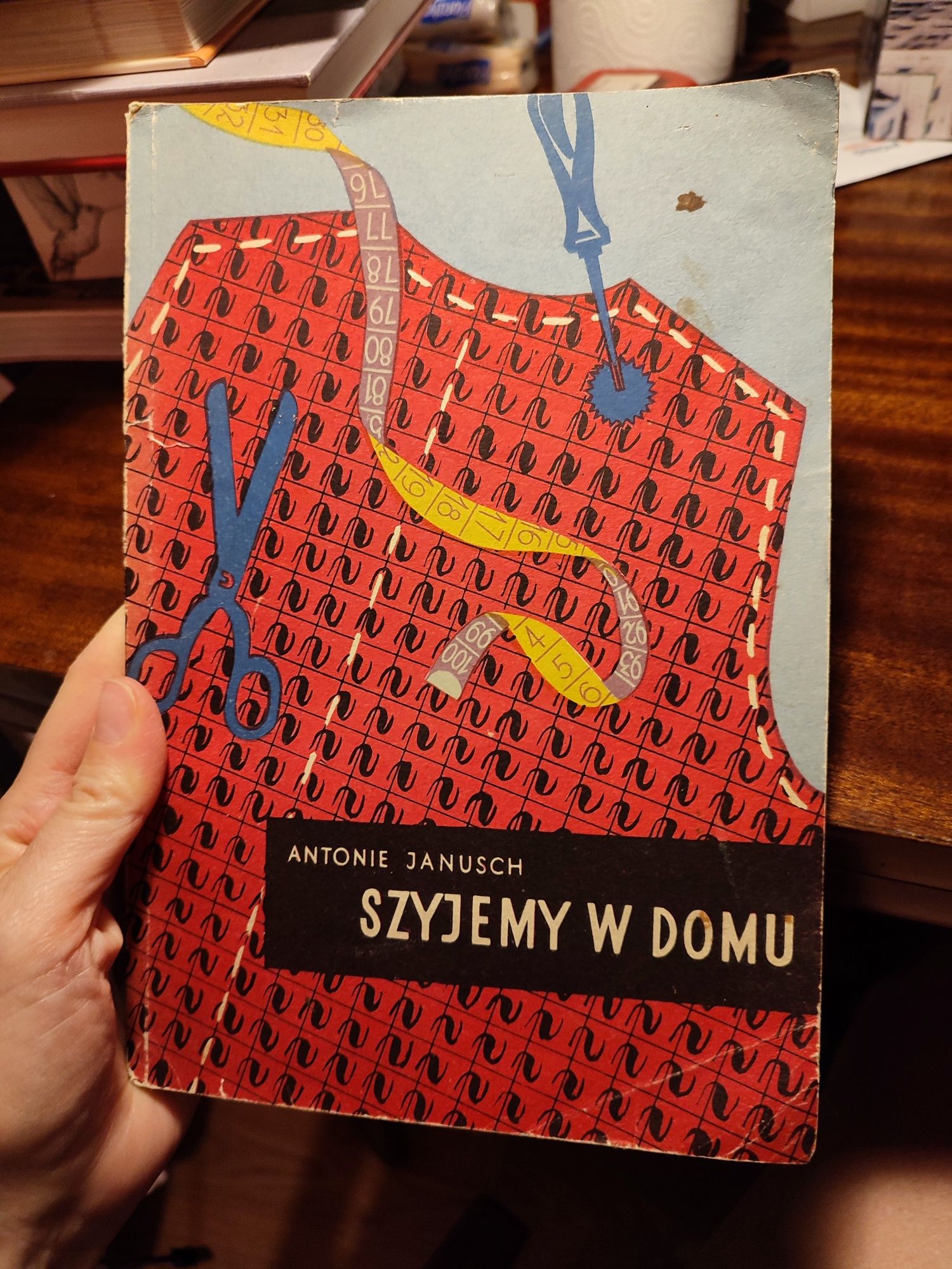 Elżbieta Stark, Modelowanie form odzieży damskiej