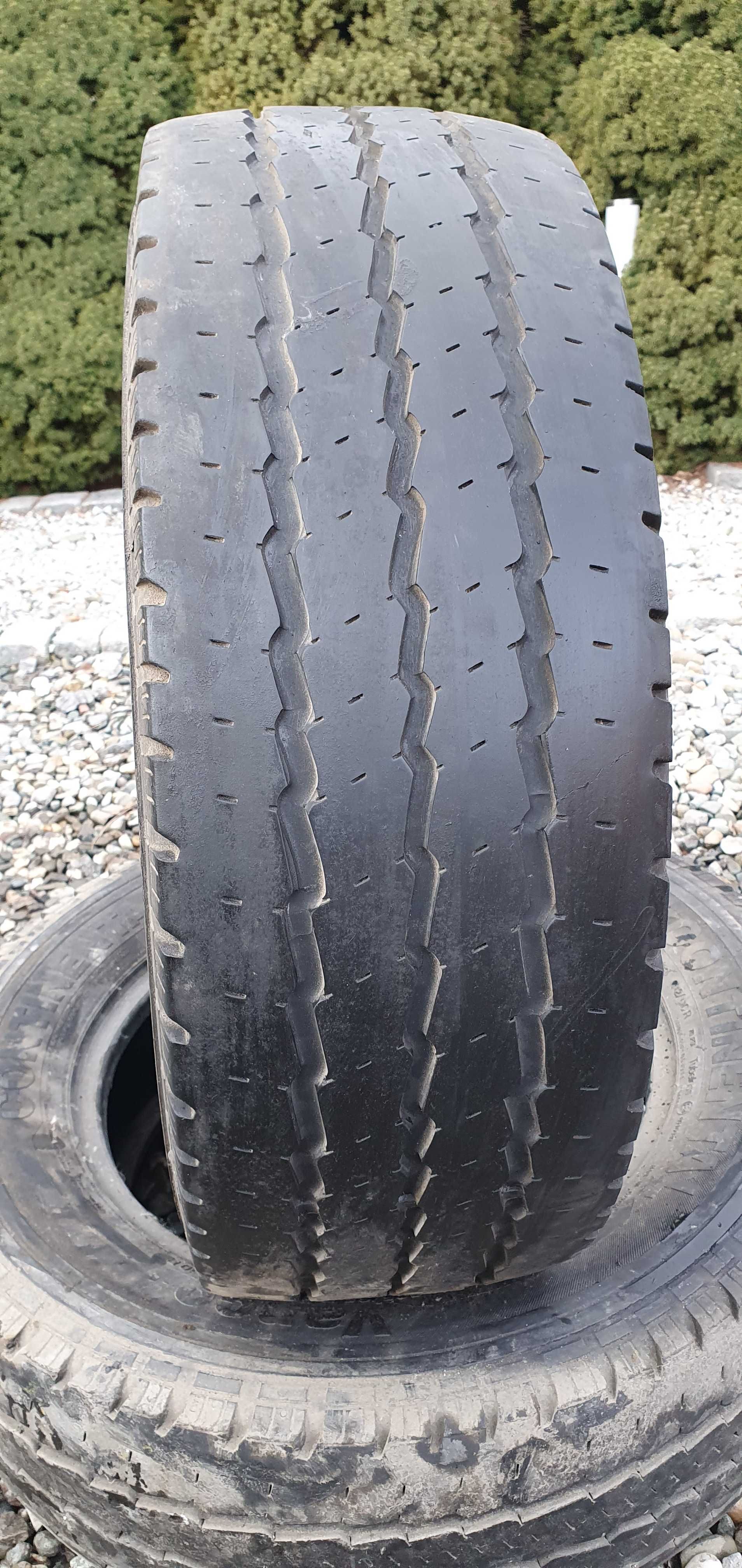 225/65r16c continental vanco-8