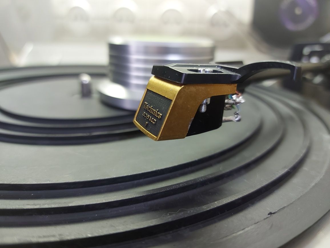 Продам MC звукоснимающую головку Cartridge Technics EPC 305
