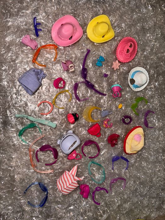 Розпродаж різноманітних аксесуарів від LPs Petshop