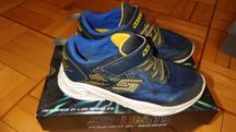 Продам кросовки Skechers, размер 35