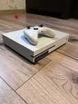 Xbox one s + pad