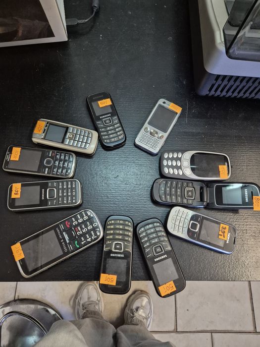 Telefon Nokia, Samsung