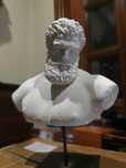 Escultura em gesso Herácles