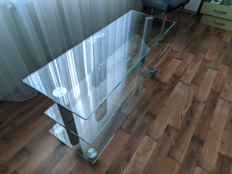 Тумба під ТВ , скляна