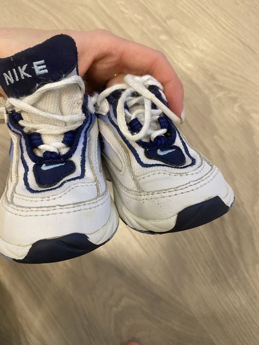 Кроссовки,перші кросівки малюка nike 3.5 c