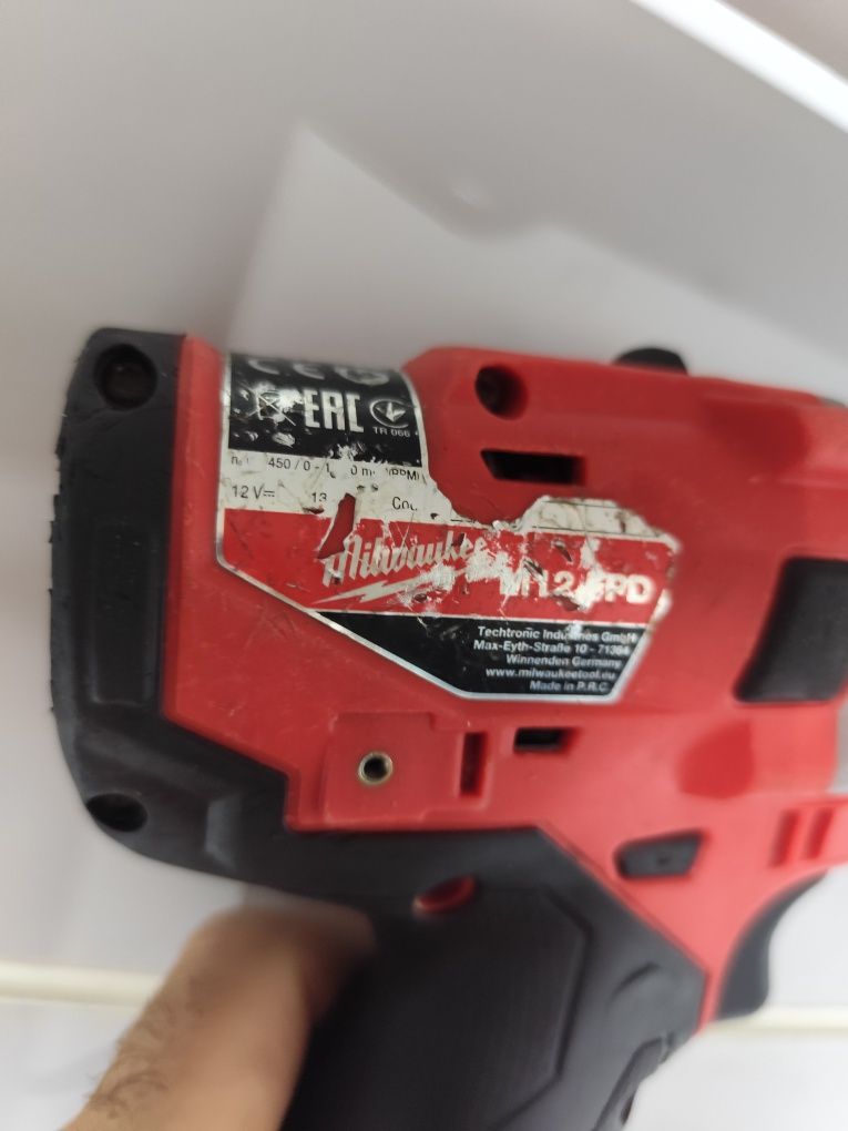 Milwaukee M12 FPD безщітковий акумуляторний шуруповерт ударом Мілвоке