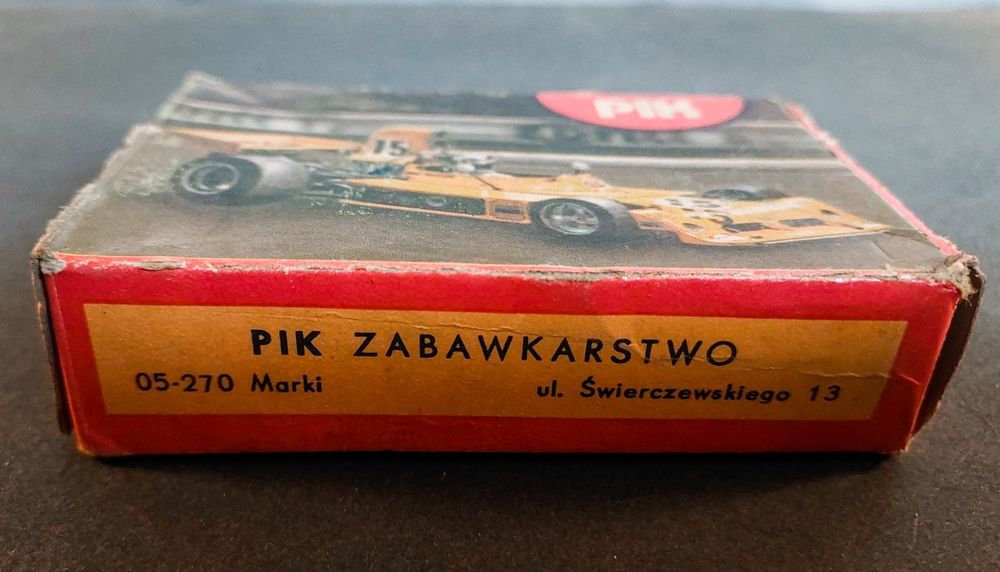 Mini puzzle z PRL - 48 elementów