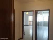 Arrenda-se Excelente T2 em Amadora