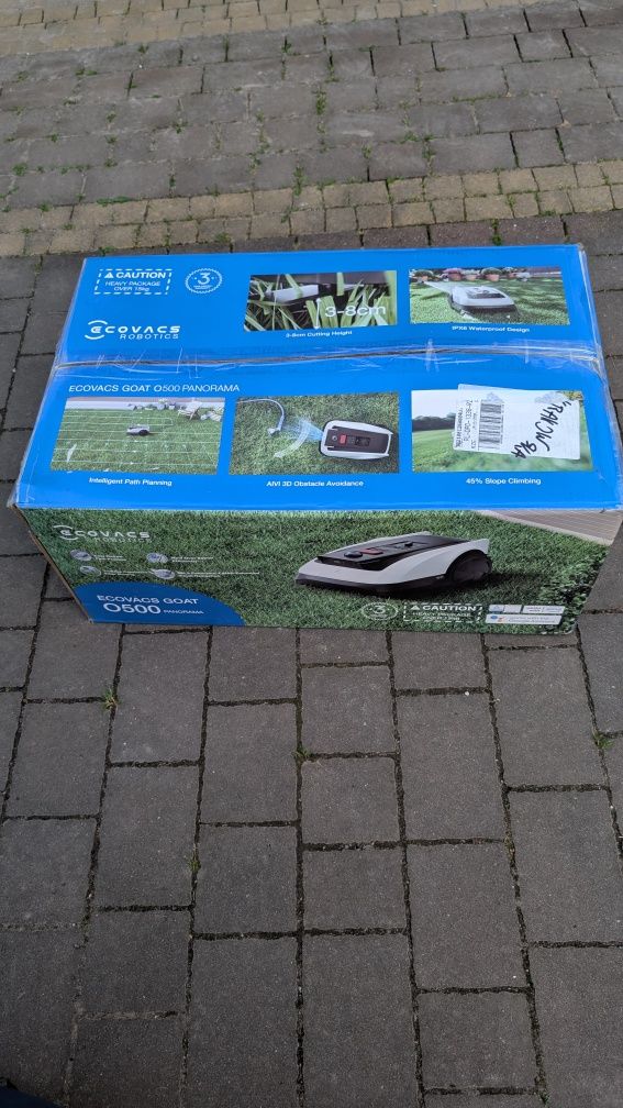 Robot koszący Ecovacs panorama o500