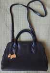 Radley London czarna skórzana torebka crossbody skóra listonoszka
