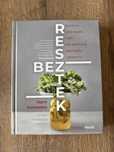 Bez resztek - J. Niedzielska