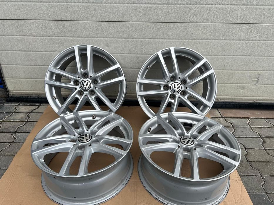 4x felgi aluminiowe VW 17cali