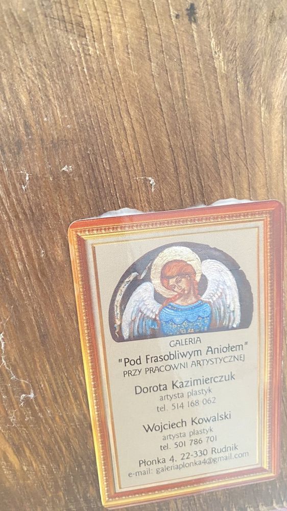 Ікона ангела на дереві