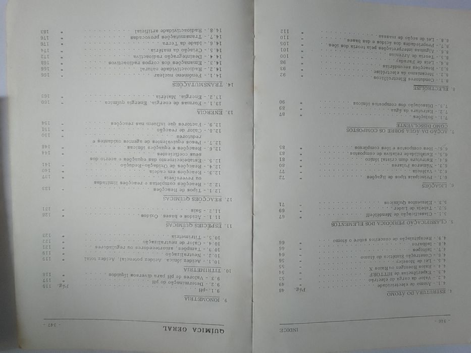 Química, livros de estudo antigos.