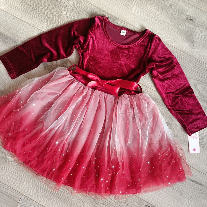 Sukienka z tiulem 122 czerwona bordowa na święta Wigilię Mikołaja sesj