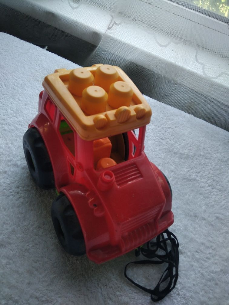Трактор детский с откидной крышей