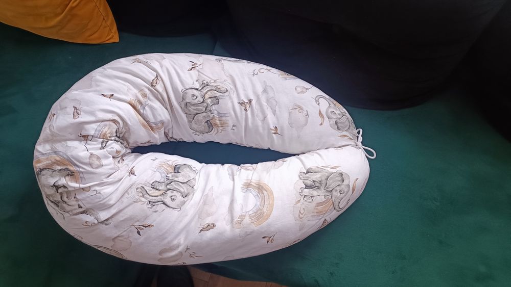 Rogal do spania i karmienia Babymam