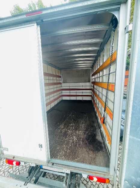 Aluguer - Carrinha de Mercadorias com Plataforma