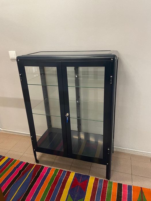 Vitrine ikea de vidro