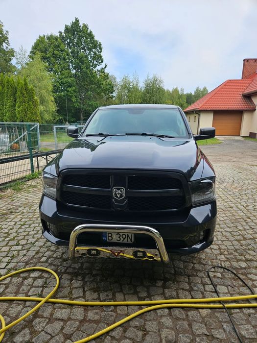 Dodge RAM Dodge Ram 4x4 5.7 lpg paka 2m