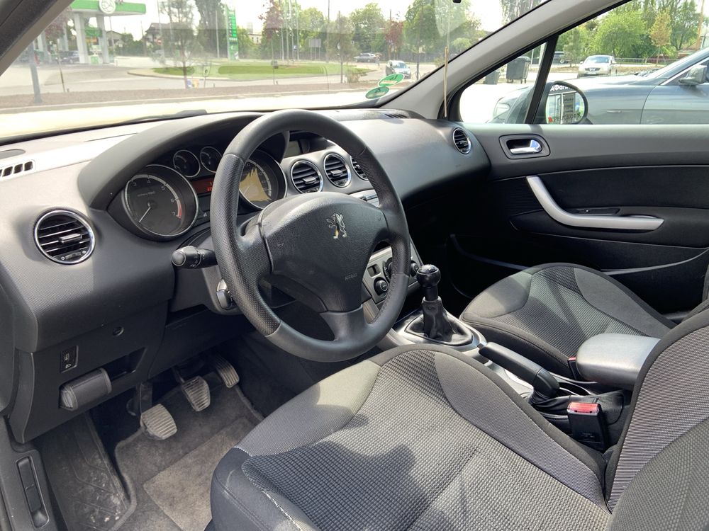 Продам Peugeot 308