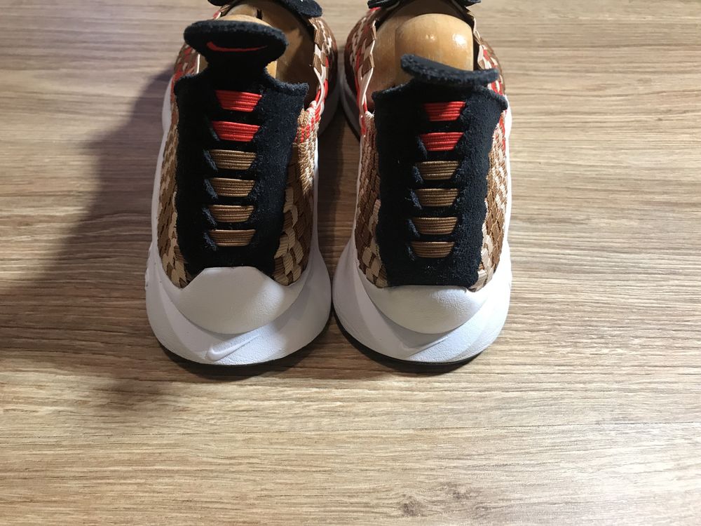 Кроссовки Nike AIR WOVEN PRM оригінал розмір 44(28 см.)