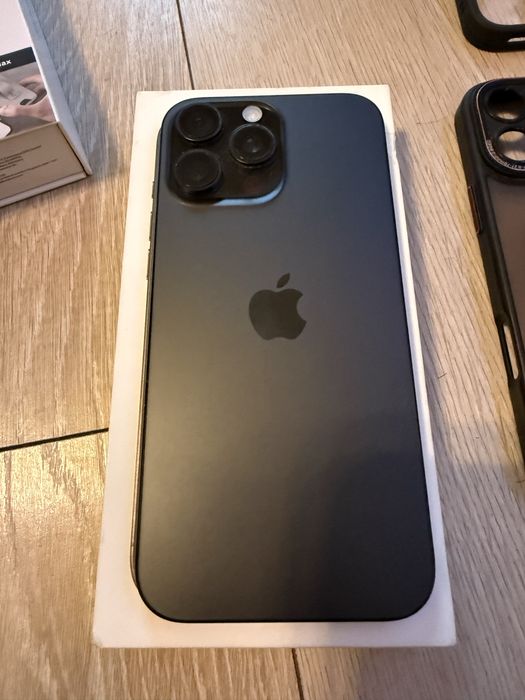 Iphone 16 pro max 512 GB Black