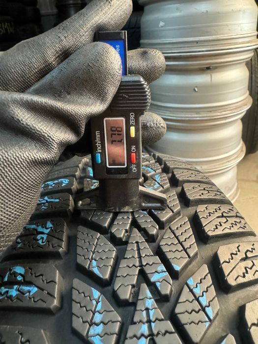 Opony zimowe 195/65/R15 Dunlop Winter Response 2 / 2022r - 2 sztuki