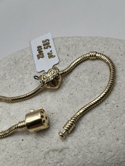 Złoty Charms Pr.585 Nowy Zapraszamy