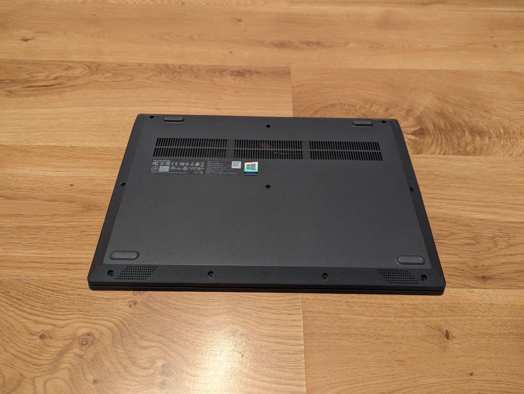 Ноутбук для роботи Lenovo V15-ADA - Ryzen 5, Ram 12 Gb, SSD 512 Gb