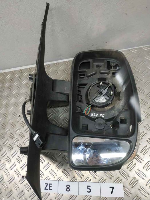 Renault (RVI) Master 3 10- Дзеркало R 9pin ZE0857 963010146R
