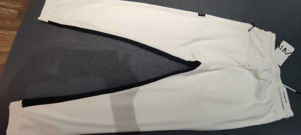 Spodnie dresowe Zara