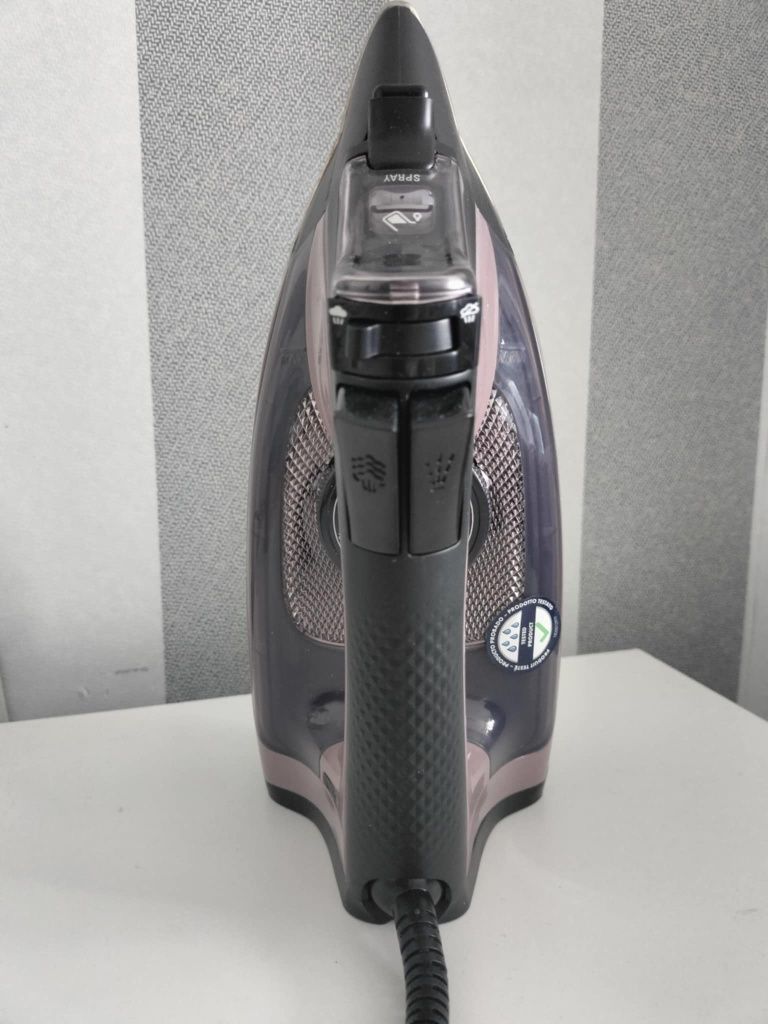 Rowenta Express Steam DW4345D1 2600W – żelazko parowe