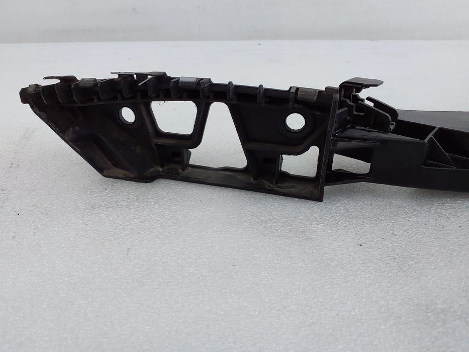 Guia de pára-choques frente direito VOLKSWAGEN Polo (6R, 6C)