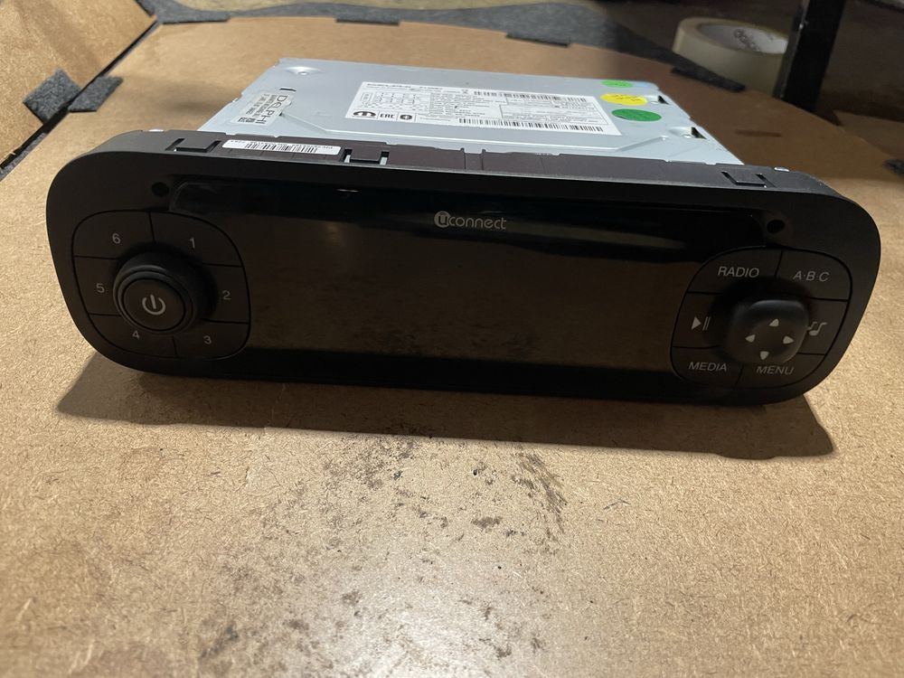 Fiat panda III radio uconnect bluetooth F139BT sprawne ładne