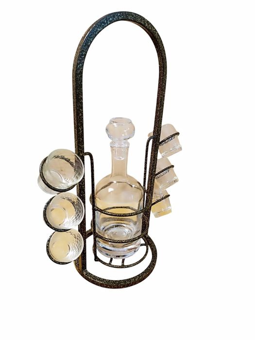 Підставка-наливайка під пляшку