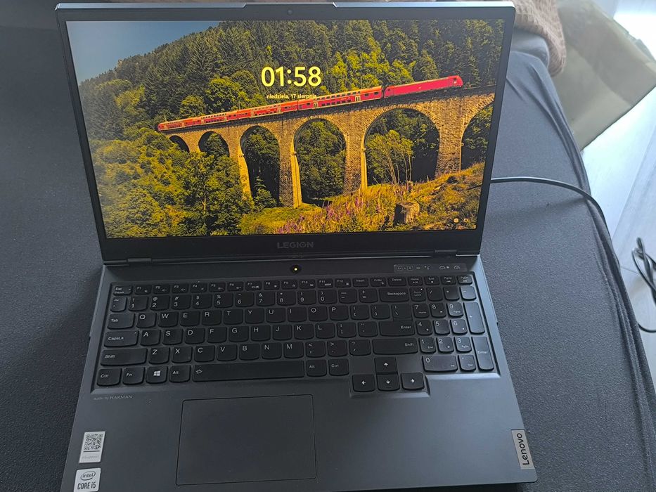 Laptop Lenovo Legion 5 15IMH05H 15,6" i5-10300H 16GB RAM 512GB RTX2060