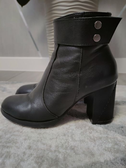 Сапоги,  ботінки,  черевики  37 розмір