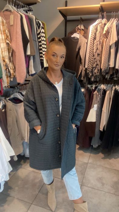 Płaszcz Stella Milani . Oversize .