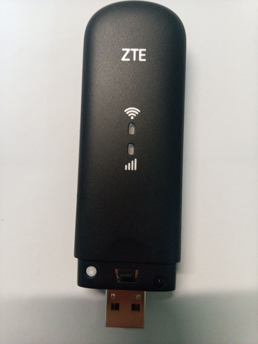 4G WI FI модем ZTE MF79U