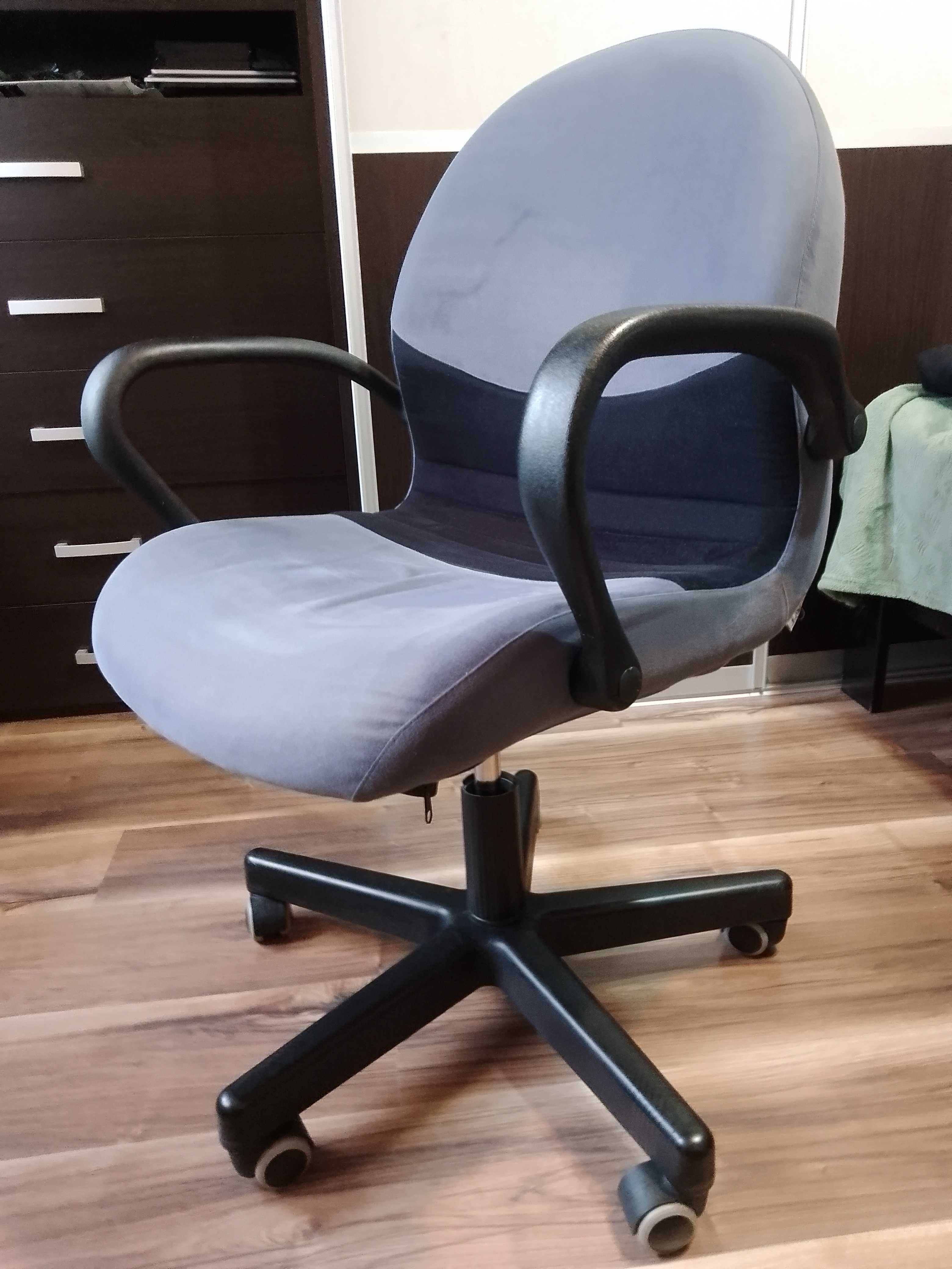 Fotel / krzesło biurowe obrotowe