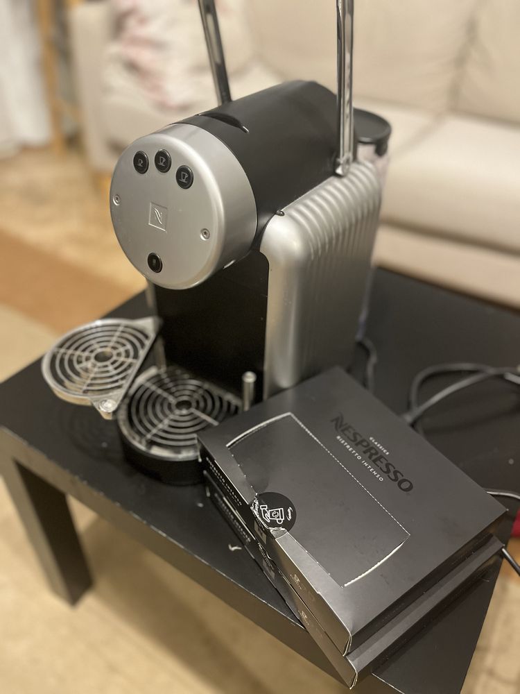 Ekspres Nespresso Zenius