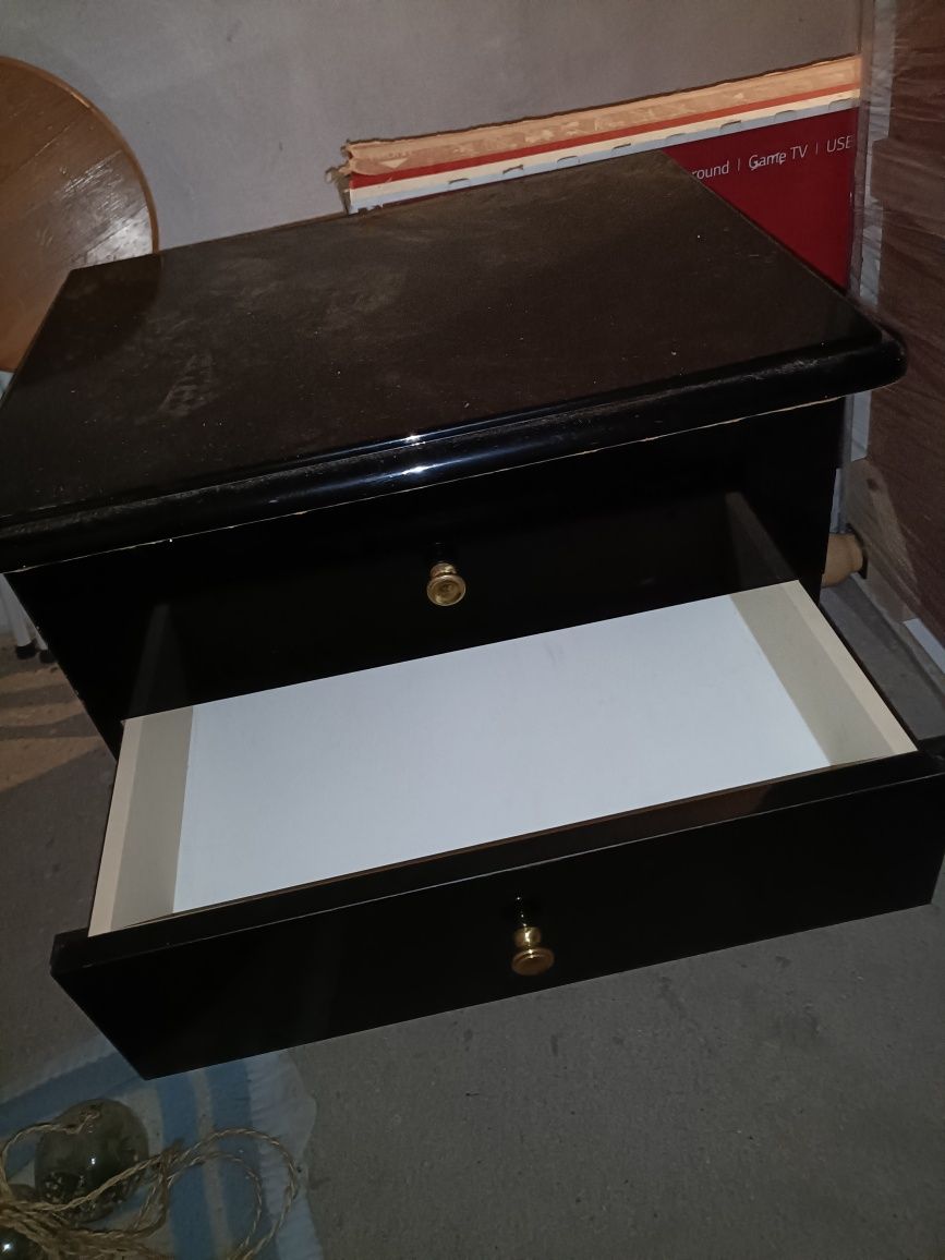 Mesa de cabeceira