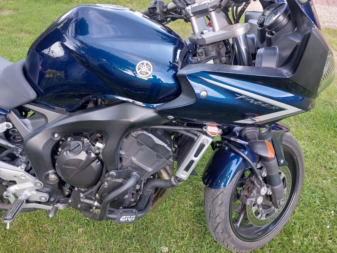 Yamaha fz6s2 fazer