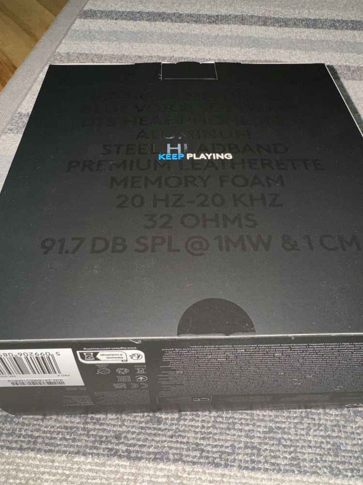 Навушники Logitech G PRO X Запаковані