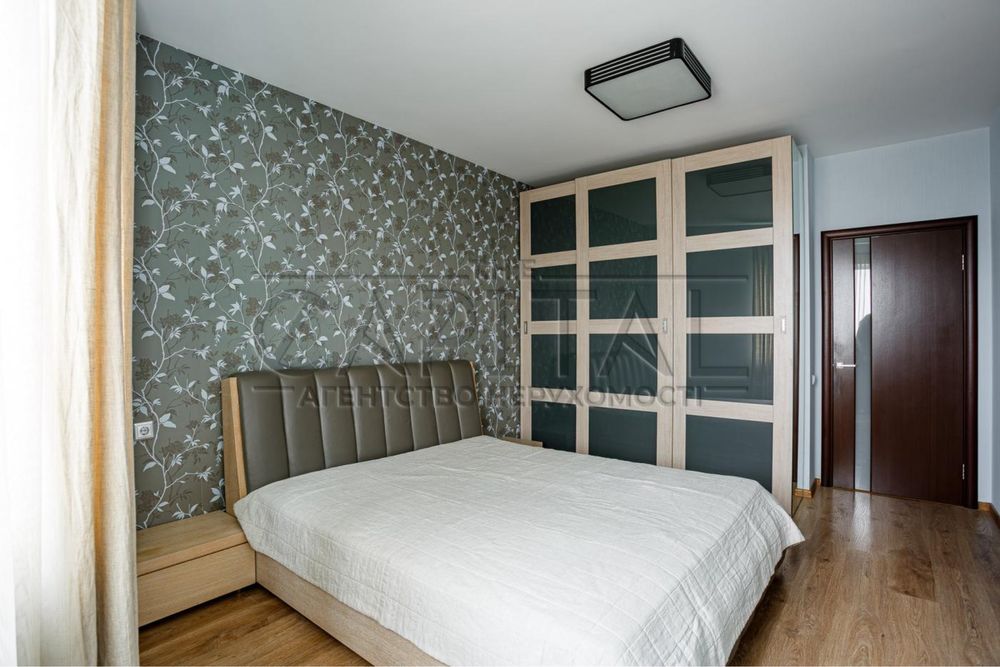 Продаж видової 2к квартири , Юрія Шумського 5